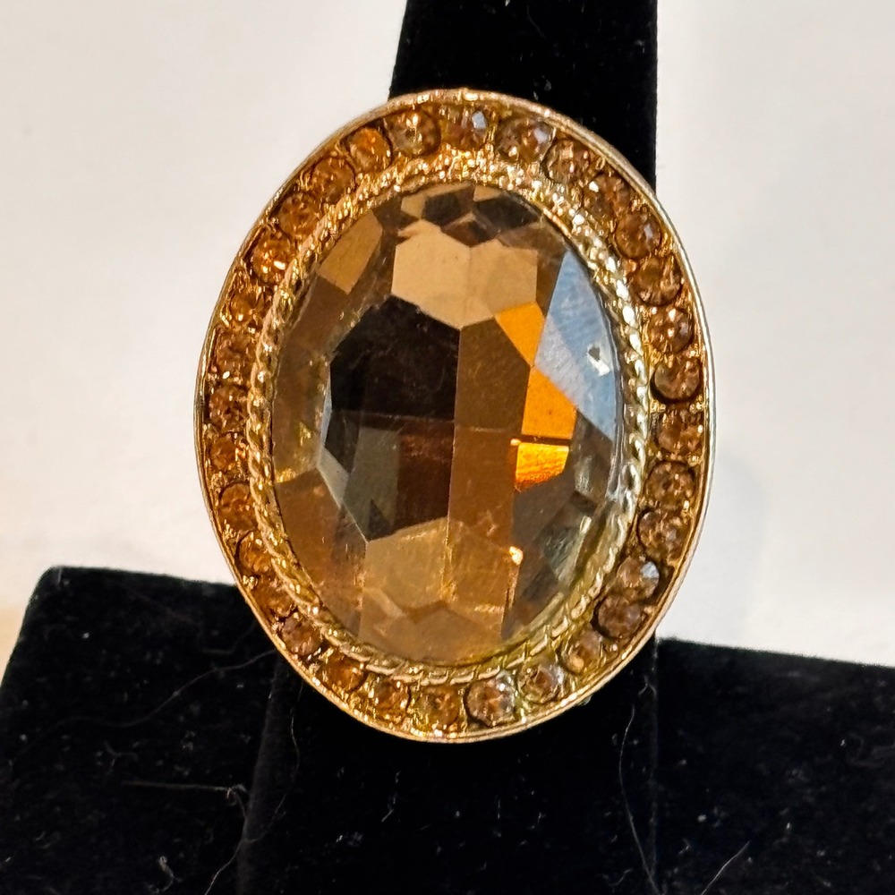 Gold Tone Amber Rhinestone Statement Cocktail Ring 7.75 Faceted Glass Bling Glam